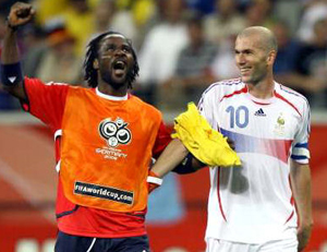 Zizou and Pascal Chimbonda