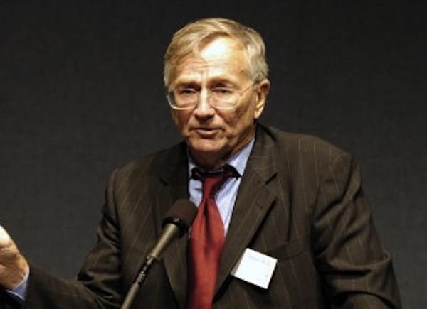 | Seymour Hersh | MR Online