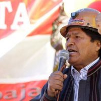 Bolivia's President Evo Morales speaks during May Day celebrations in Oruro, Bolivia, May 1, 2018. | Photo: Reuters