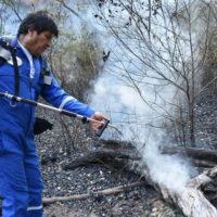 Morales has provided a personal example alongside firefighting brigades in the Amazon. Photo- Reuters