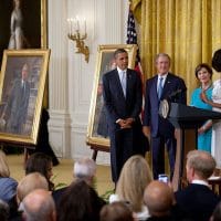 President Barack Obama and First Lady Michelle Obama host the unveiling of the official portraits of former President George W. Bush and former First Lady Laura Bush, in the White House, May 31, 2012. (White House, Lawrence Jackson)