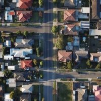 In the wake of the COVID-19 crisis, Canada needs a public housing revolution more than ever. As of 2019, there were more than 66,000 empty houses in Toronto. Photo from Toronto Storeys.