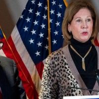 Conservative attorney Sidney Powell speaks at a press conference held by Trump’s legal team. November 19, 2020. | Photo: Twitter / OANN