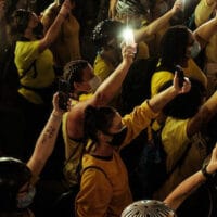 Photo of Black Lives Matter protesters that accompanied a New York Times op-ed (5/22/21) on support for the movement in polls.