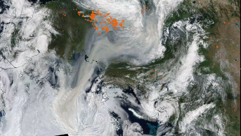 | Satellite image showing smoke from Siberian forest fires reaching the North Pole August 3 2021 | MR Online