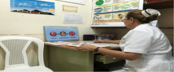 | Nicaraguan nurse ready to prepare test | MR Online