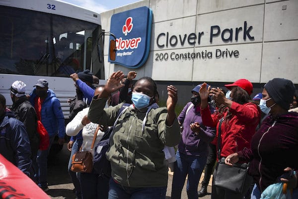 | 2 December 2021 Protesters including Fawu Giwusa and Inqubelaphambili Trade Union members at Clovers head office in Constantia Kloof Roodekop | MR Online