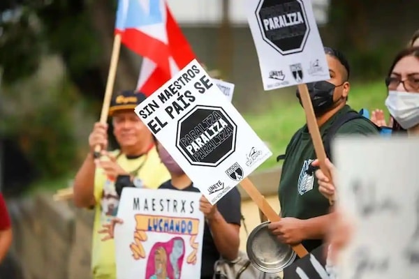 | Puerto Ricos teachers have risen up against austerity policies Photo Twitter Luis de Jesús | MR Online