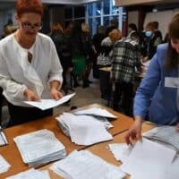 Count of the votes cast in the referendum on access to Russia, Sept. 27, 2022. | Photo: Twitter/ @qinfen19516744