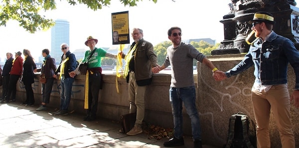 | A section of the human chained around Parliament on Saturday Photo Ceren Sagir | MR Online