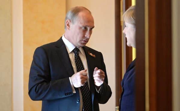 | Russian President Vladimir Putin with then German Chancellor Angela Merkel on May 10 2015 at the Kremlin Russian Government | MR Online