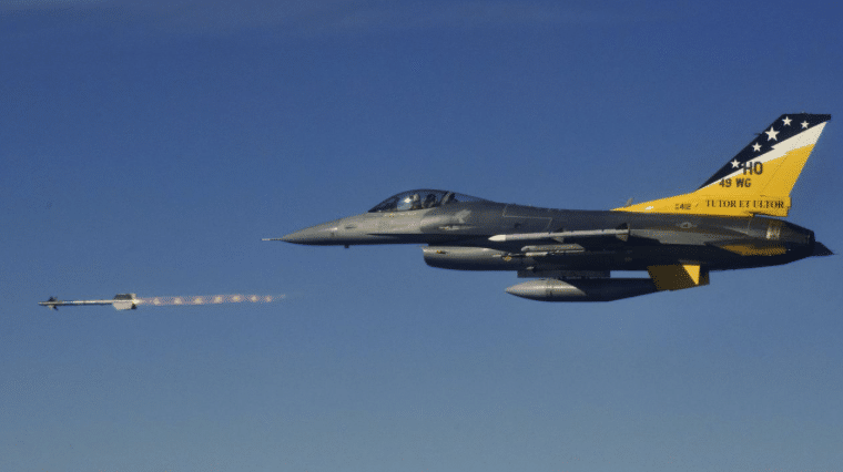 | An Air Force F 16 Fighting Falcon fires an AIM 9M Sidewinder missile during training at Tyndall Air Force Base Florida March 10 2021 Photo Department of DefenseAir Force 1st Lt Savanah Bray | MR Online