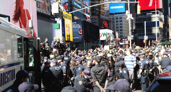 | The NYPD arrests demonstrators en masse at Times Square during the George Floyd protests of 2020 Photo Ken Lopez | MR Online