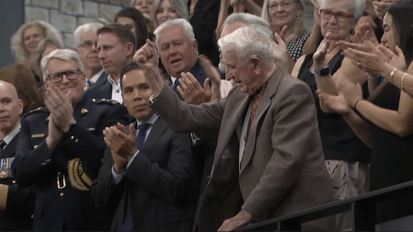 | Canadas parliament applauds Yaroslav Hunka a former member of the Waffen SS Canadas Chief of Defence Staff General Wayne Eyre is on the far left | MR Online