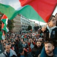 Demonstrators in Berlin take the streets in solidarity with Palestine (Photo: Montecruz Foto)