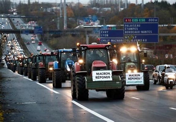 | TEHRAN Tasnim French farmers angered by government and EU policies drove convoys of hundreds of tractors into Paris on Wednesday adding to the social unrest facing President Emmanuel Macron | MR Online