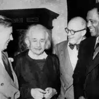 | Einstein shared a 20 year long friendship with Paul Robeson Source | MR Online