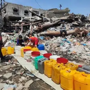 MR Online | DISPLACED PALESTINIANS LINE UP TO FILL WATER CONTAINERS IN GAZA CITY ON APRIL 22 2024 PHOTO KHALED DAOUDAPA IMAGES | MR Online