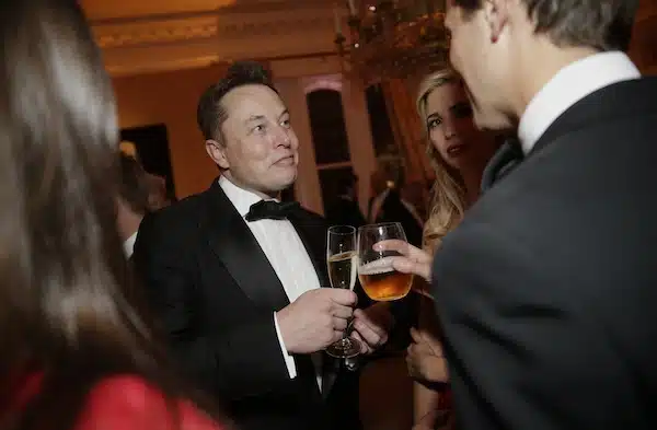 | Elon Musk at Vanity Fair 2015 Photo Flickr Haddad Media | MR Online